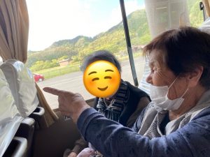 ④