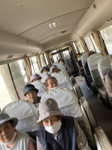 ②